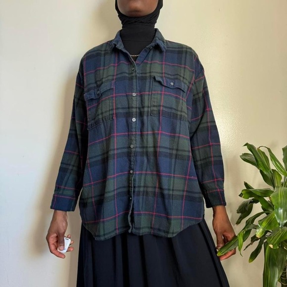 Oversized Old Navy "Boyfriend" Flannel – Dark Plaid size XXL - Picture 2 of 7